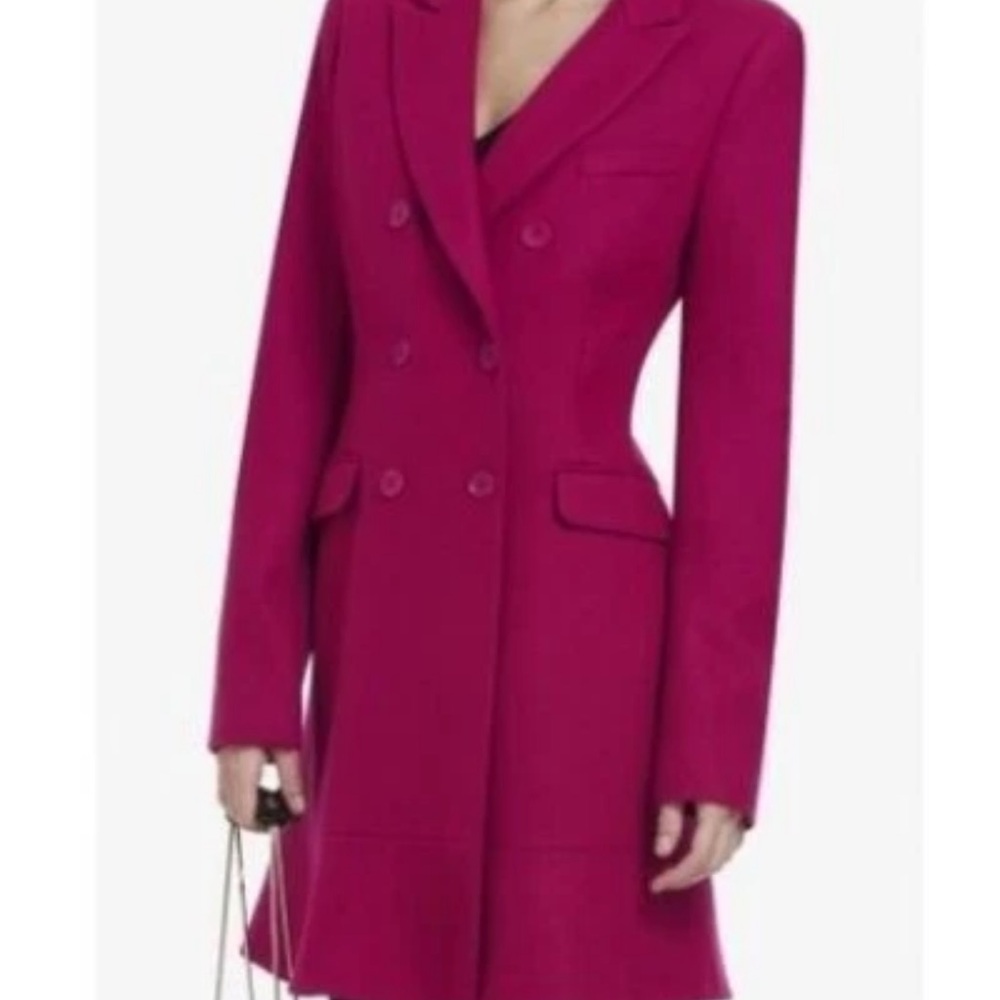 NWOT BCBG Maxazria Boysenberry Dolce  
Flared Hem Double Breasted Coat Size L.